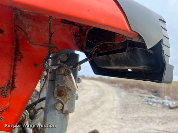 image for item JU9770 Kubota L3430  MFWD tractor