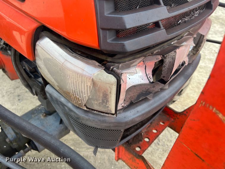 image for item JU9770 Kubota L3430  MFWD tractor