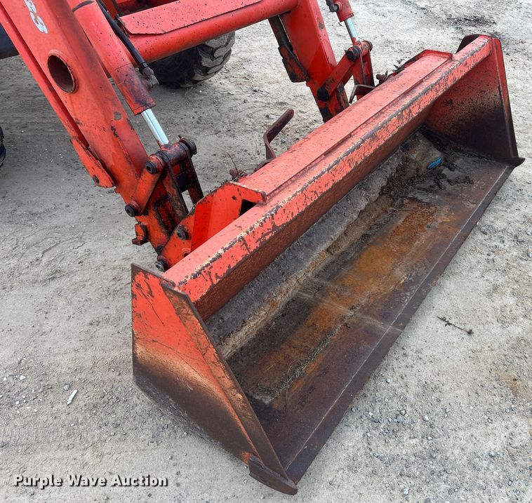 image for item JU9770 Kubota L3430  MFWD tractor