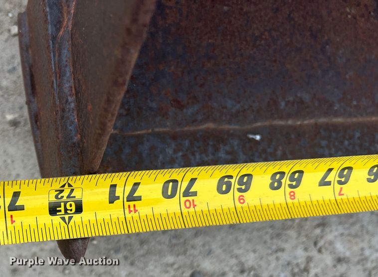 image for item JU9770 Kubota L3430  MFWD tractor