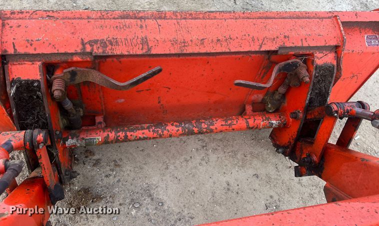 image for item JU9770 Kubota L3430  MFWD tractor