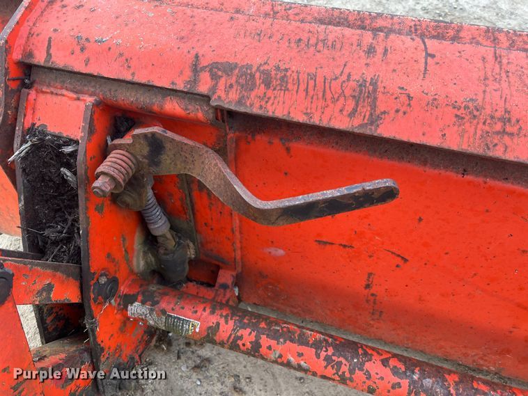 image for item JU9770 Kubota L3430  MFWD tractor