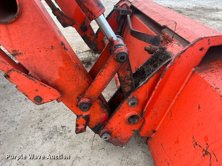 image for item JU9770 Kubota L3430  MFWD tractor