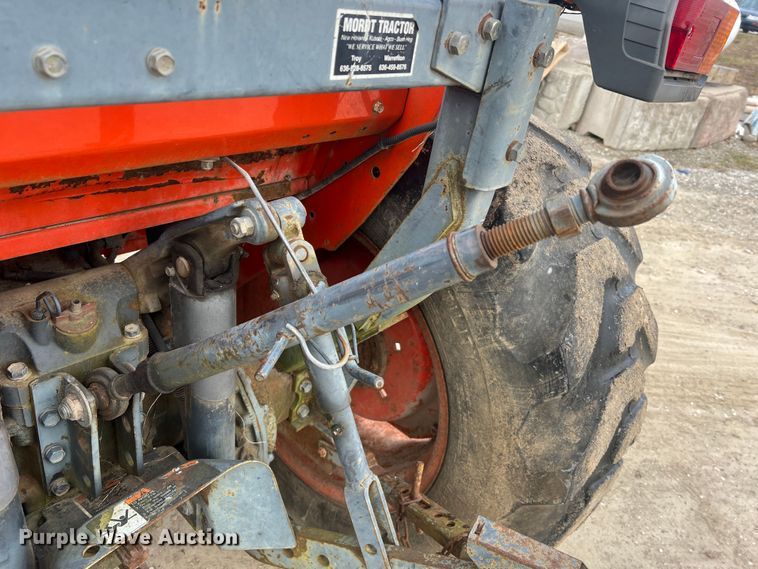 image for item JU9770 Kubota L3430  MFWD tractor