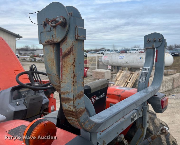 image for item JU9770 Kubota L3430  MFWD tractor