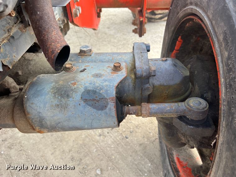 image for item JU9770 Kubota L3430  MFWD tractor