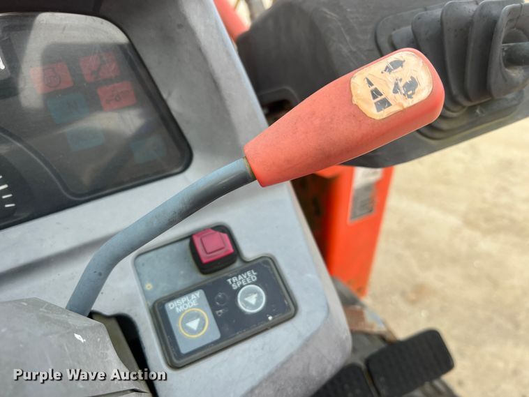 image for item JU9770 Kubota L3430  MFWD tractor