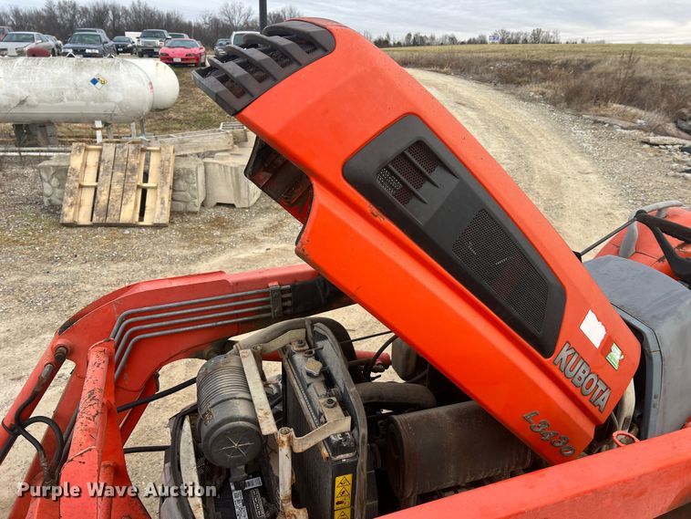 image for item JU9770 Kubota L3430  MFWD tractor
