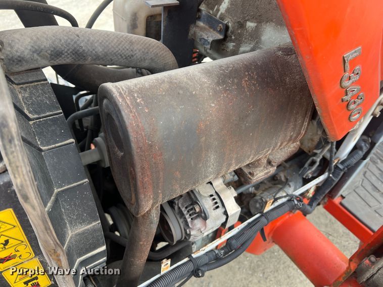 image for item JU9770 Kubota L3430  MFWD tractor