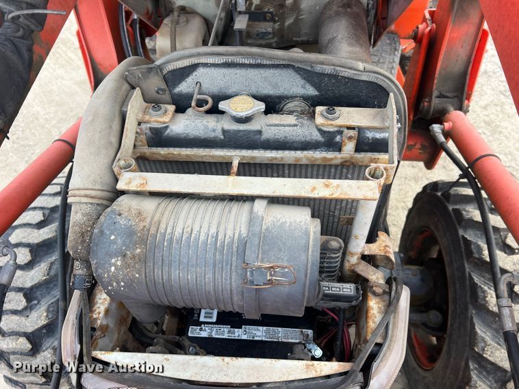 image for item JU9770 Kubota L3430  MFWD tractor