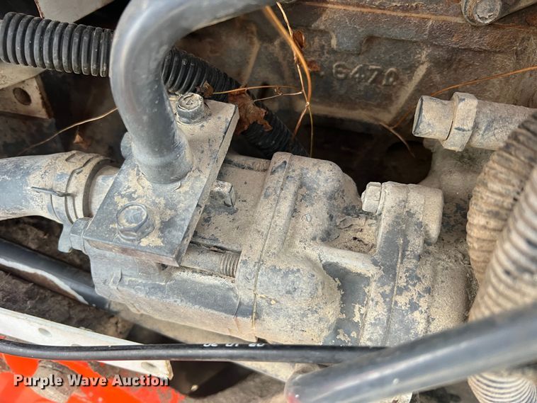 image for item JU9770 Kubota L3430  MFWD tractor