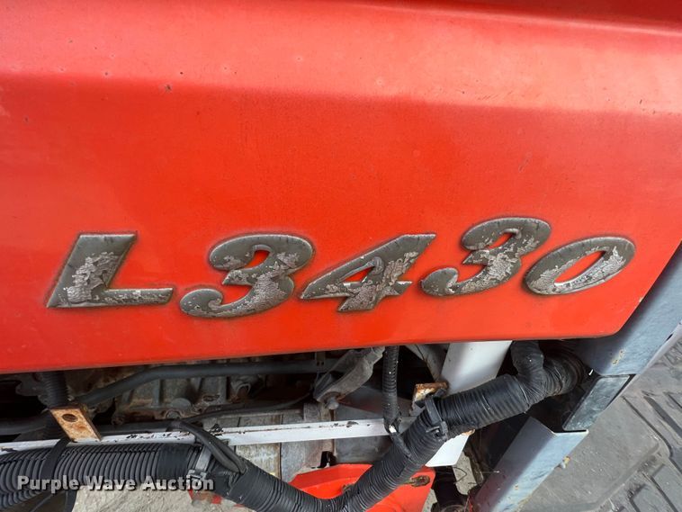 image for item JU9770 Kubota L3430  MFWD tractor