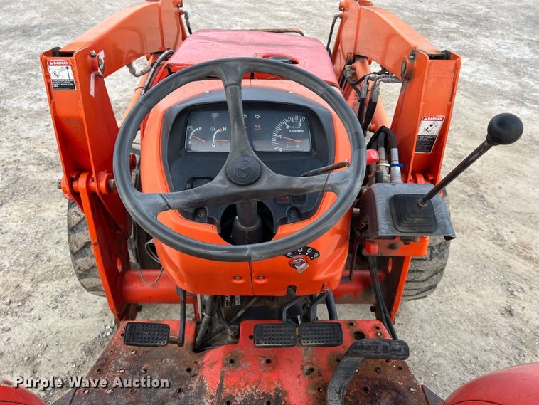 image for item JU9771 Kubota MX5100  MFWD tractor
