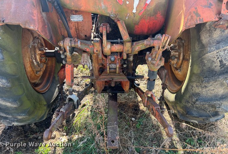 image for item JU9787 Geaapycb MT3-52  MFWD tractor