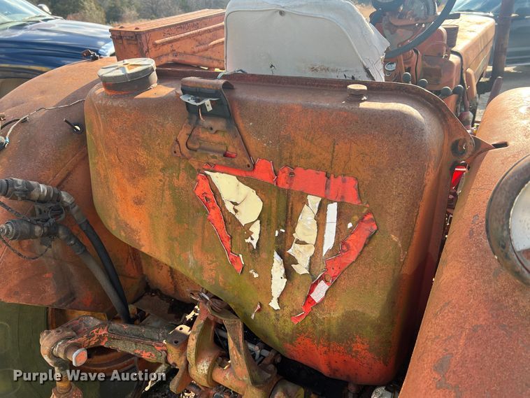 image for item JU9787 Geaapycb MT3-52  MFWD tractor