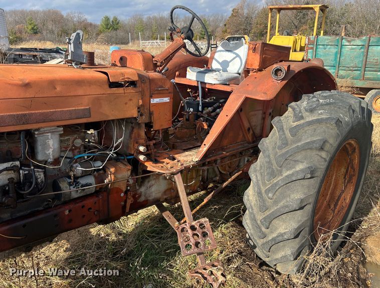 image for item JU9787 Geaapycb MT3-52  MFWD tractor