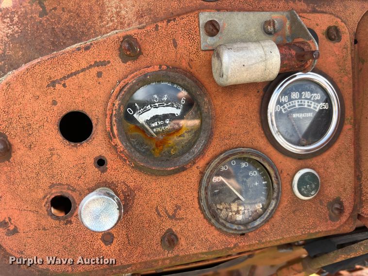 image for item JU9787 Geaapycb MT3-52  MFWD tractor