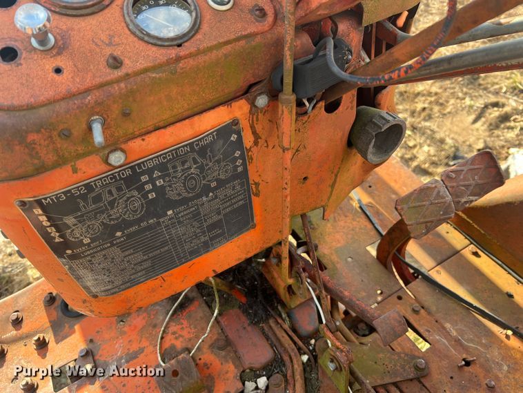 image for item JU9787 Geaapycb MT3-52  MFWD tractor