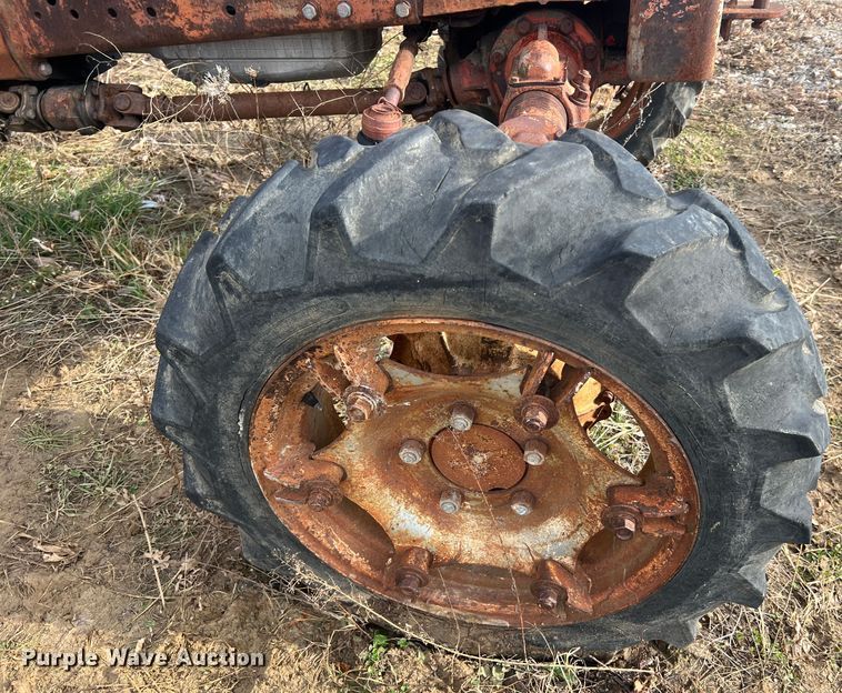 image for item JU9787 Geaapycb MT3-52  MFWD tractor