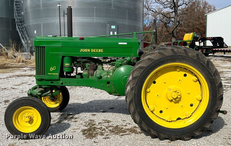 image for item JV9495 1954 John Deere 60  tractor