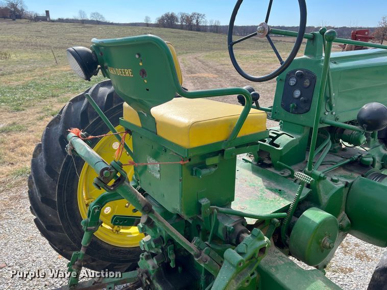 image for item JV9495 1954 John Deere 60  tractor