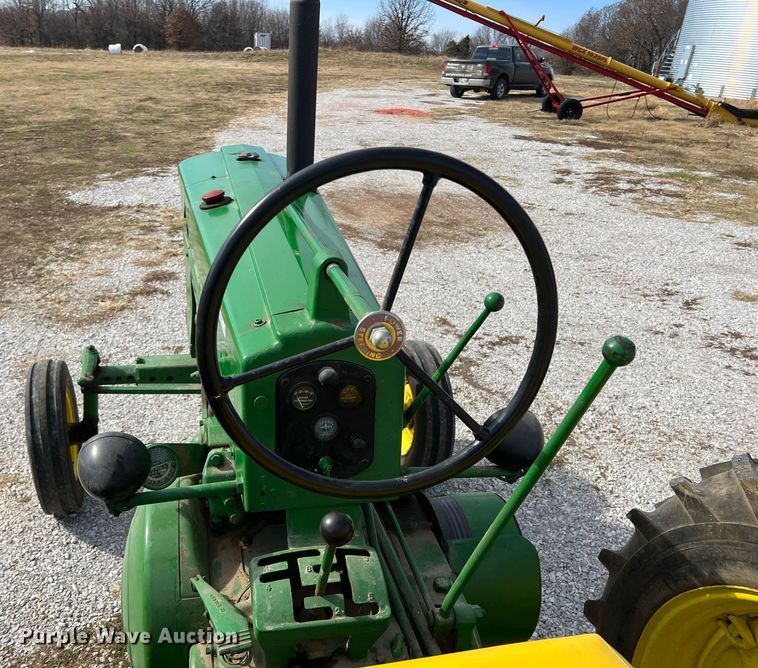 image for item JV9495 1954 John Deere 60  tractor