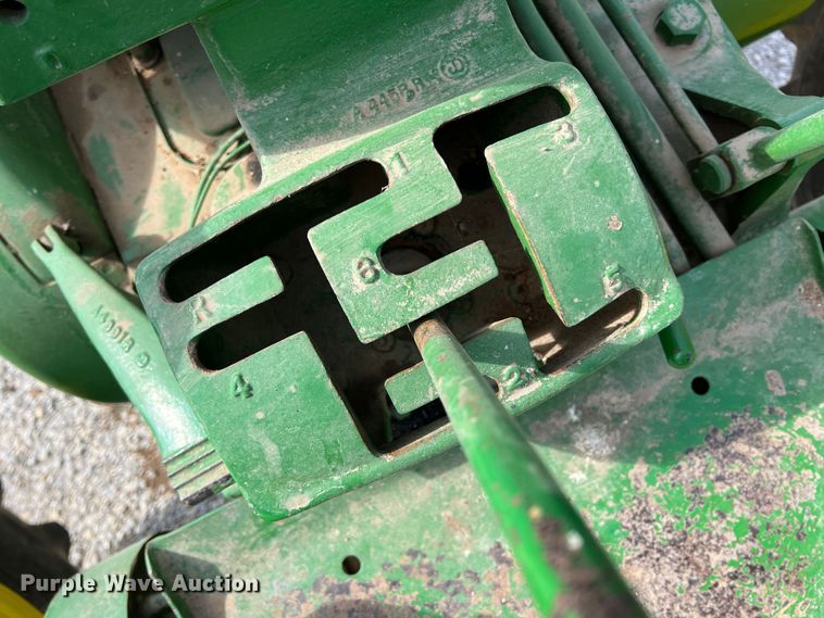 image for item JV9495 1954 John Deere 60  tractor