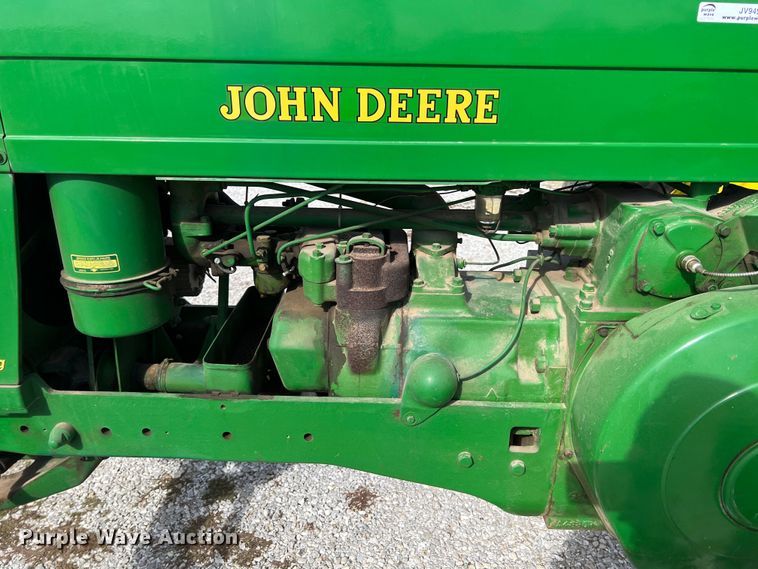 image for item JV9495 1954 John Deere 60  tractor
