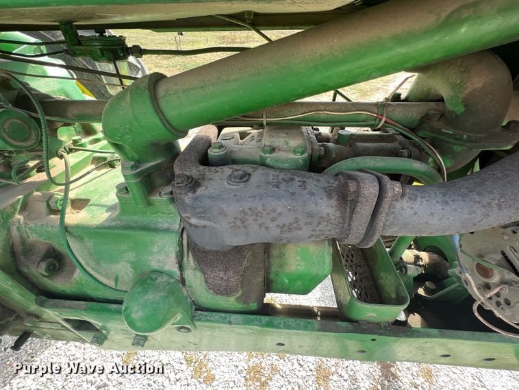 image for item JV9495 1954 John Deere 60  tractor
