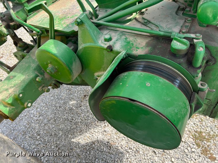 image for item JV9495 1954 John Deere 60  tractor