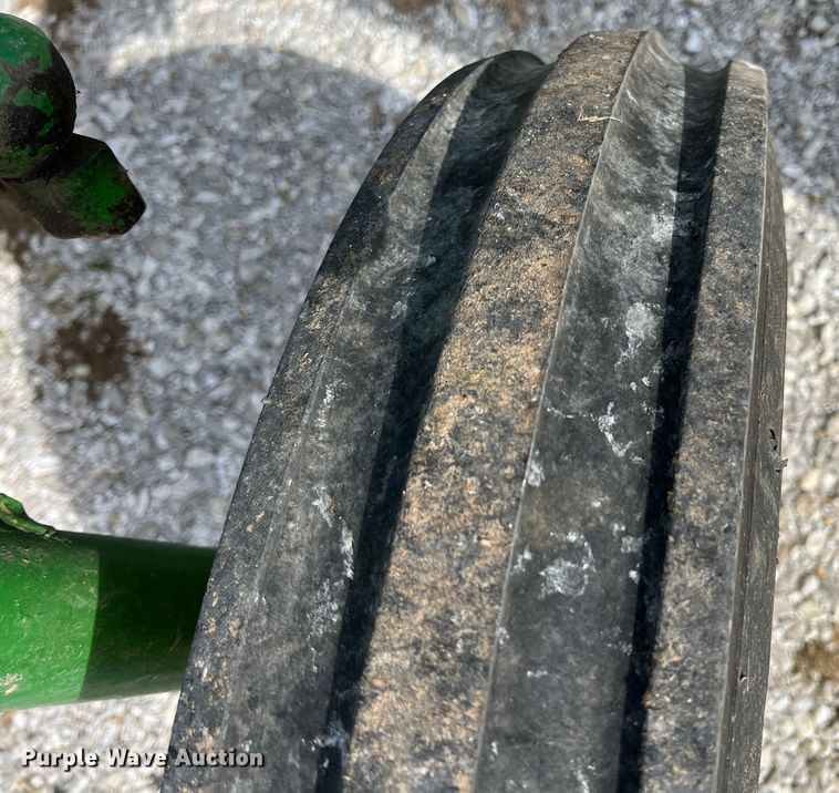 image for item JV9495 1954 John Deere 60  tractor