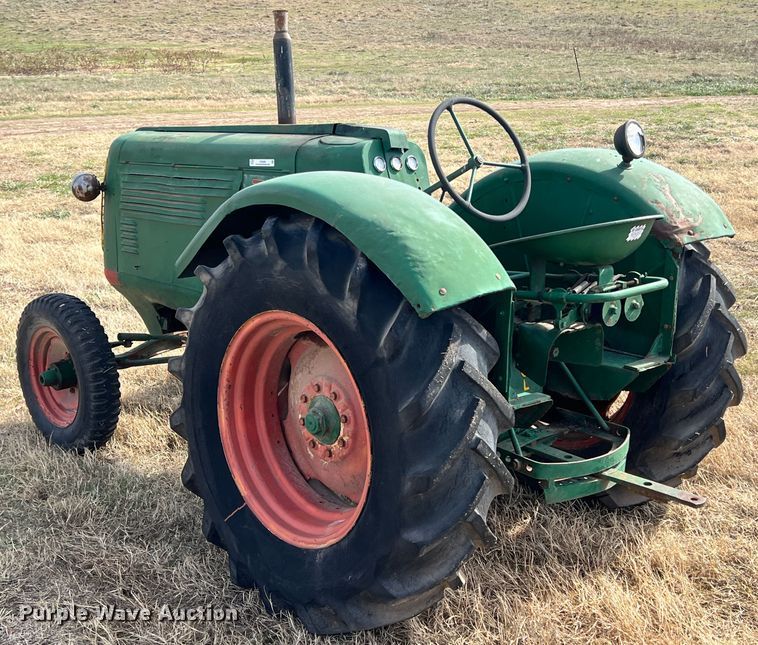 image for item JV9496 Oliver 70  tractor