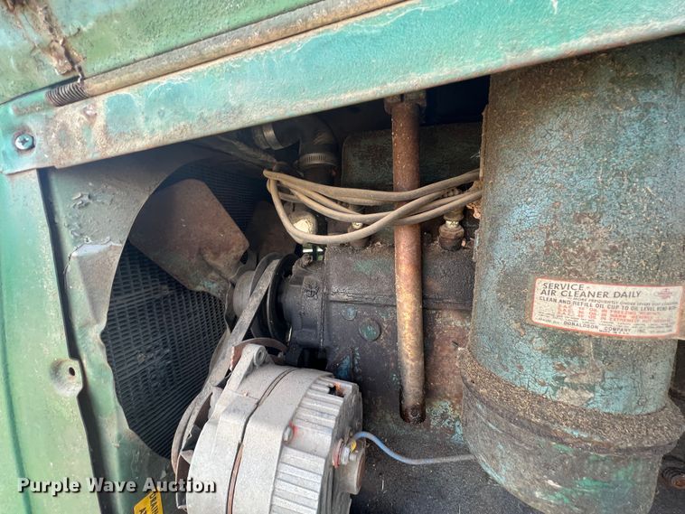 image for item JV9496 Oliver 70  tractor