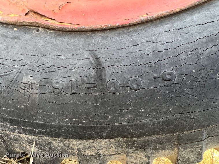 image for item JV9496 Oliver 70  tractor