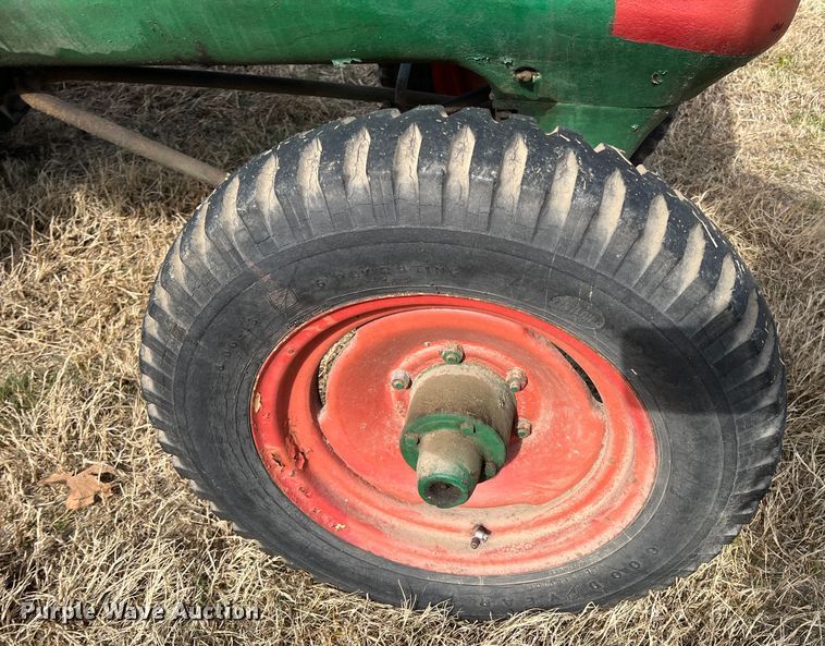 image for item JV9496 Oliver 70  tractor