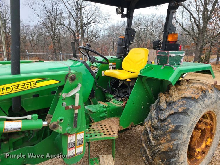 image for item JW9864 2008 John Deere 5103  MFWD tractor