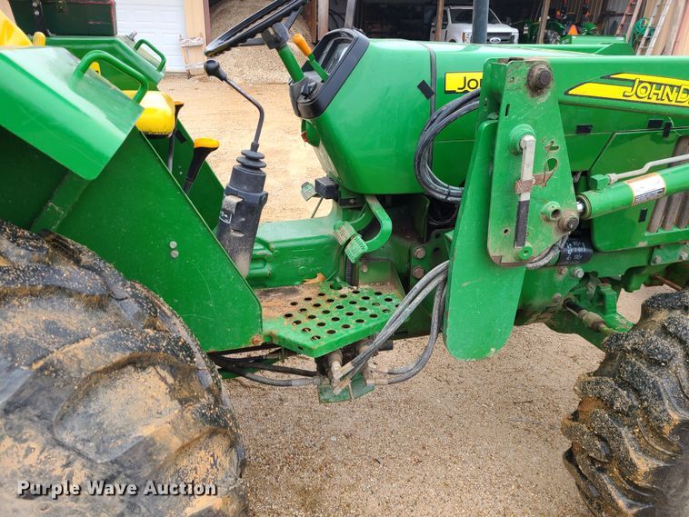image for item JW9864 2008 John Deere 5103  MFWD tractor
