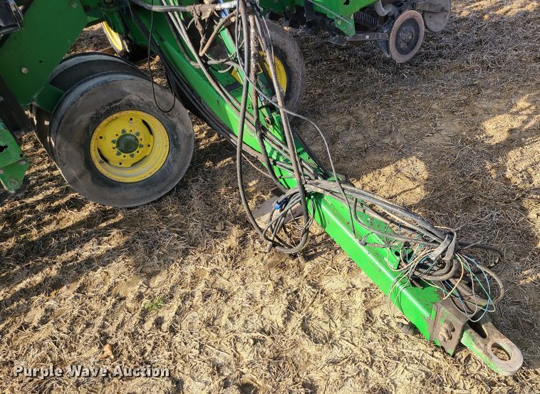 image for item JW9909 John Deere 455  grain drill