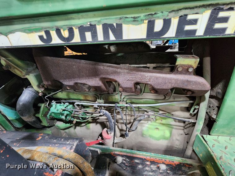 image for item JW9932 1980 John Deere 2940  tractor