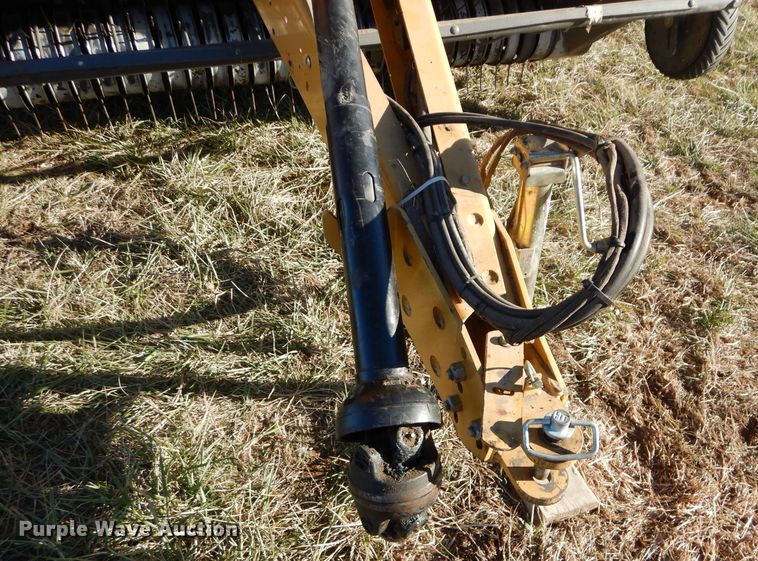 image for item JX9085 2008 AGCO Challenger RB563  round baler