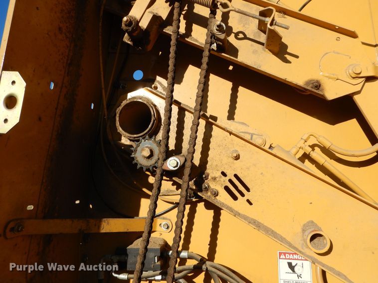 image for item JX9085 2008 AGCO Challenger RB563  round baler