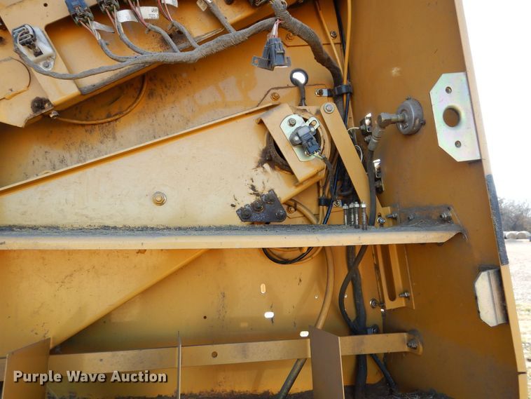 image for item JX9085 2008 AGCO Challenger RB563  round baler