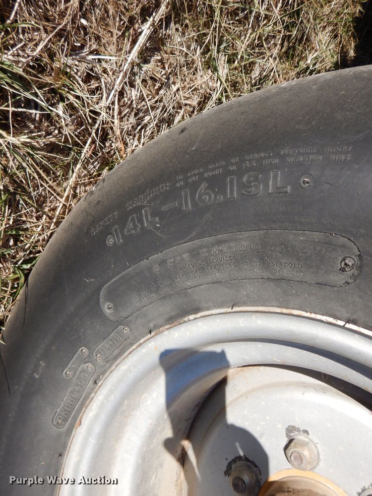 image for item JX9085 2008 AGCO Challenger RB563  round baler