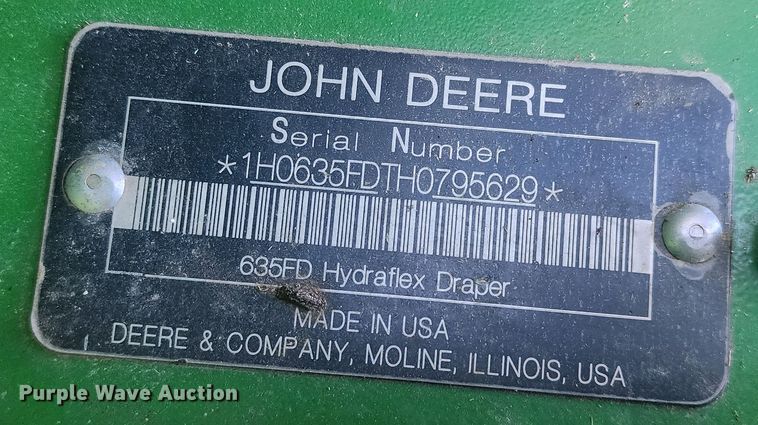image for item KC9382 2017 John Deere 635FD HydraFlex  flex draper head