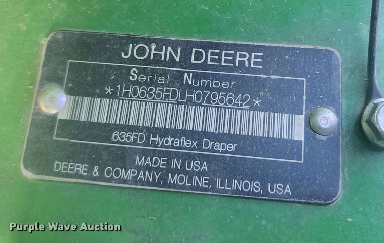 image for item KC9418 2017 John Deere 635FD HydraFlex  flex draper head