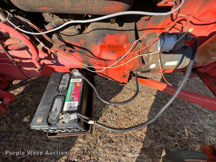 image for item KF9706 1962 Case 431  tractor