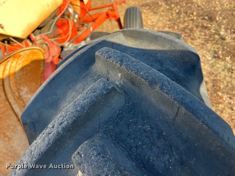 image for item KF9706 1962 Case 431  tractor