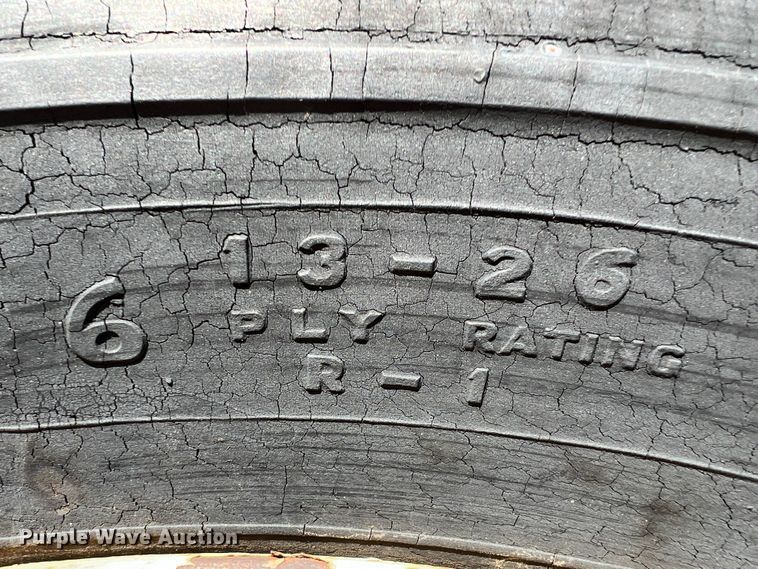 image for item KF9706 1962 Case 431  tractor