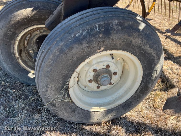 image for item KF9860 DMI Tiger-Mate II  field cultivator