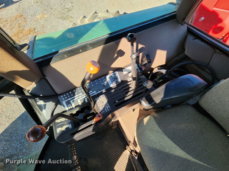 image for item KH9339 1978 John Deere 4640  tractor